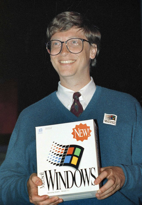 Bill Gate lúc còn trẻ cùng Windows - Người Tiên Phong.vn