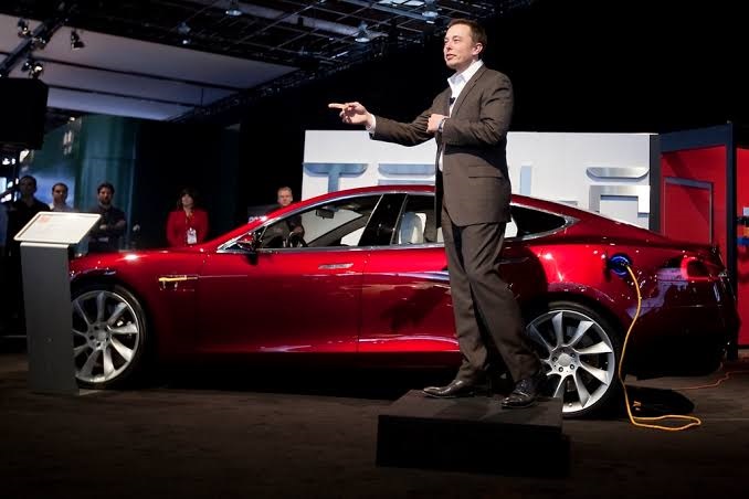 Lịch sử hình thành Tesla - Người Tiên Phong