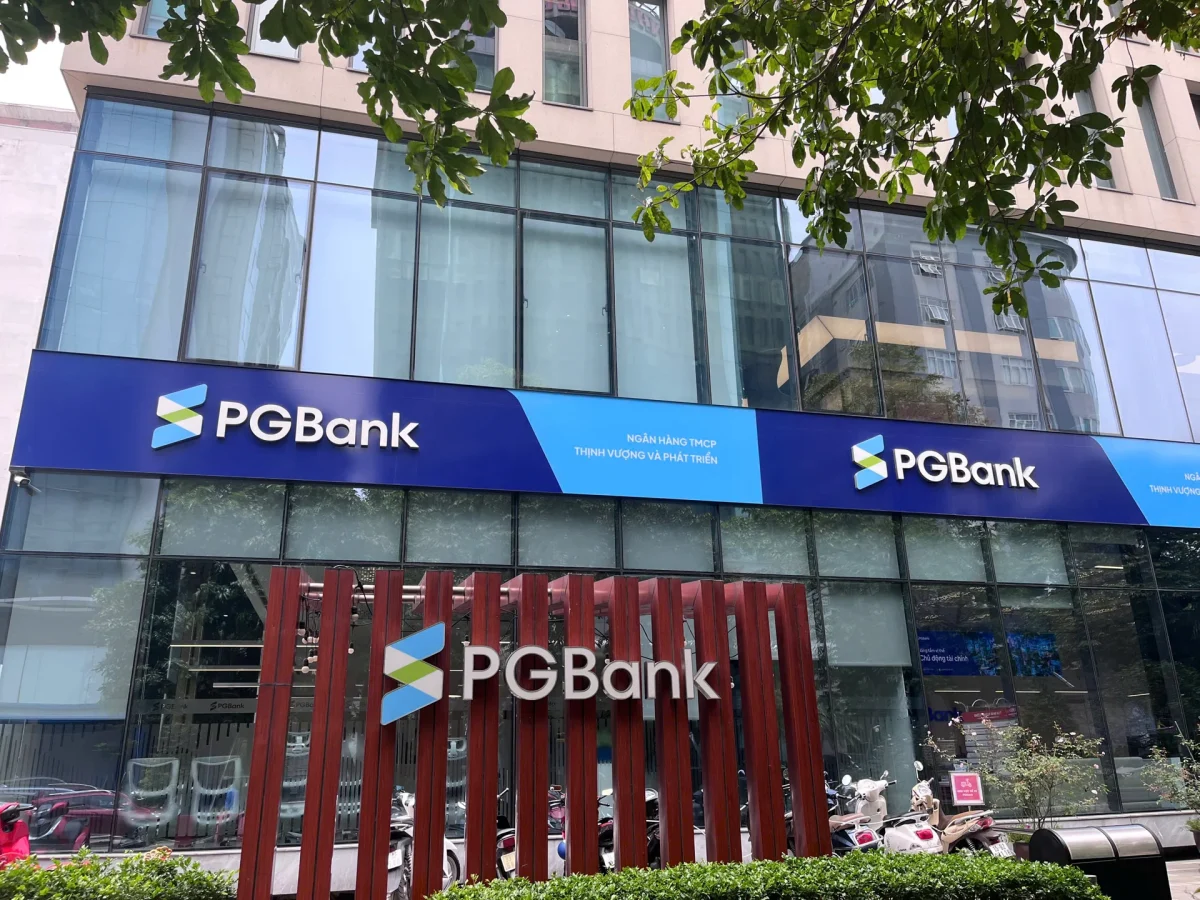 Lịch sử hình thành Ngân hàng PGBank 1993 và Quá trình phát triển 15 Ngân hàng Thương mại Cổ phần Thịnh vượng và Phát triển- Người tiên Phong