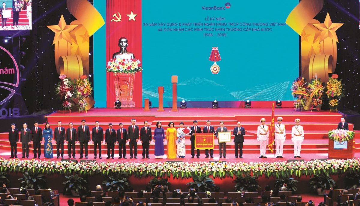 Lịch sử hình thành Ngân hàng Vietinbank và quá trình phát triển từ năm 1988 12 Lịch sử hình thành Ngân hàng Vietinbank và quá trình phát triển