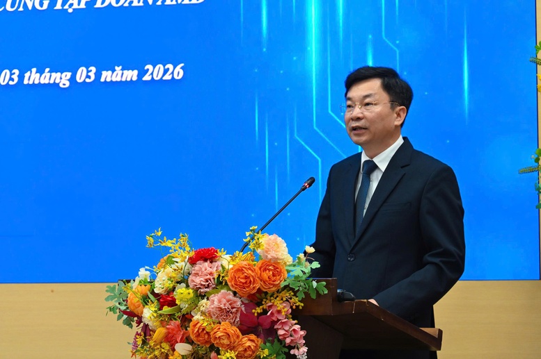 Lịch Sử Hình Thành MobiFone 1993 Và Quá Trình Phát Triển: Tiên Phong Ngành Viễn Thông Di Động Việt Nam 12 Thiếu tướng Trương Sơn Lâm – Chủ tịch MobiFone - Người Tiên Phong