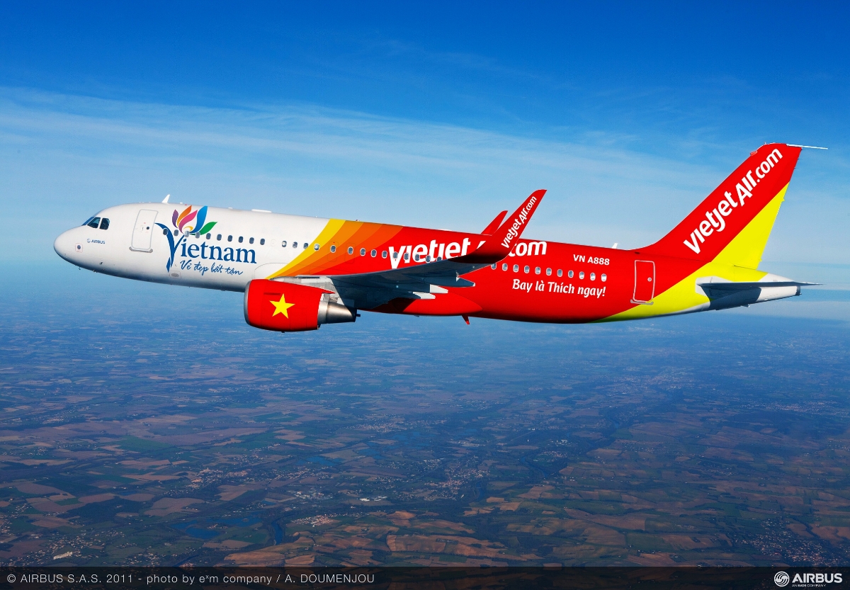 Vietjet lên sàn với mã chứng khoán VJC - Người Tiên Phong
