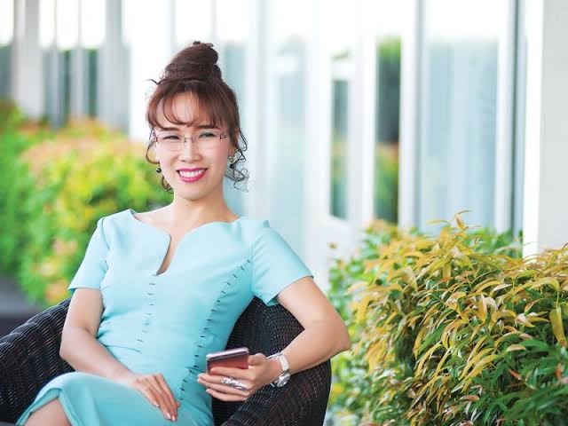 Profile Doanh Nhân: Nguyễn Thị Phương Thảo VietJet Air 12 tỷ phú Nguyễn Thị Phương Thảo