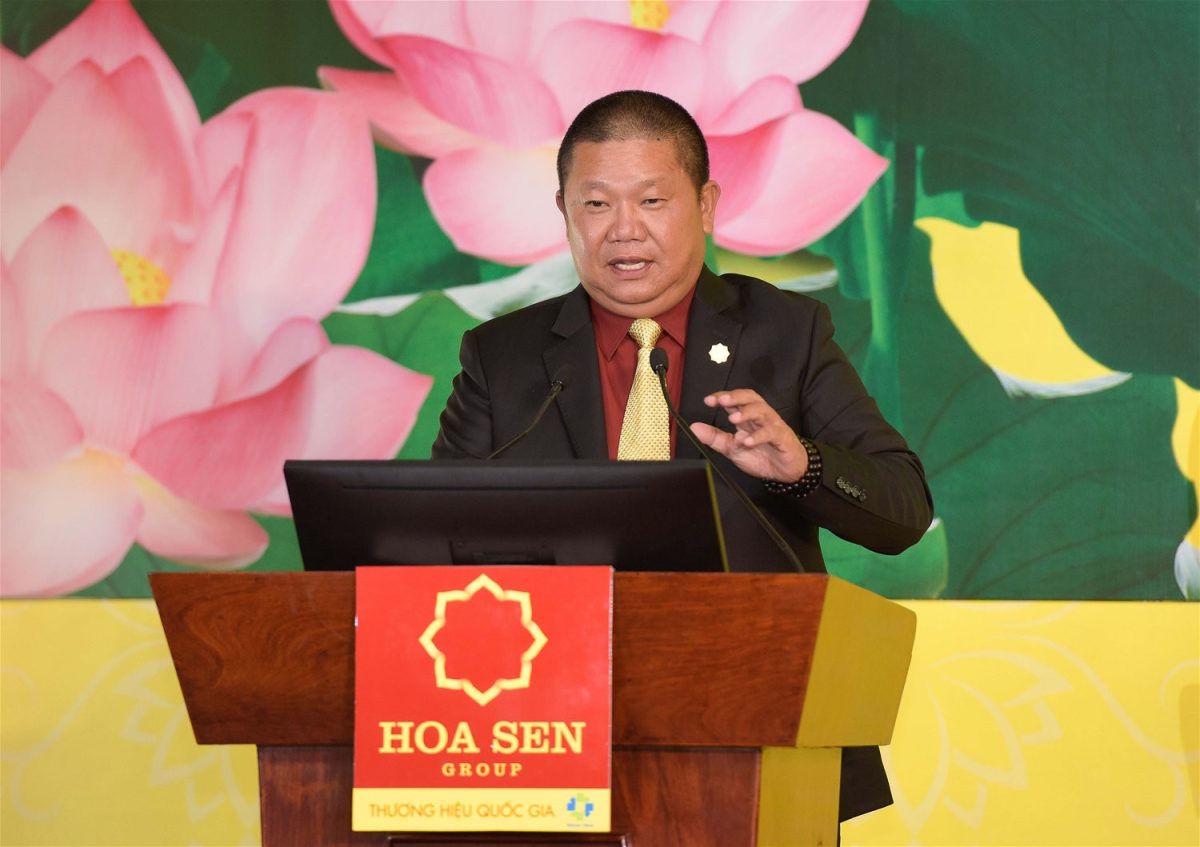 Profile Doanh Nhân: Lê Phước Vũ – Tập Đoàn Hoa Sen 13 CEO Hoa Sen Group LÊ PHƯỚC VŨ - Người Tiên Phong
