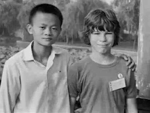 Jack Ma (Mã Vân) - Tiểu sử và hành trình tạo nên đế chế Alibaba 1999 12 Jack Ma (Mã Vân) lúc trẻ