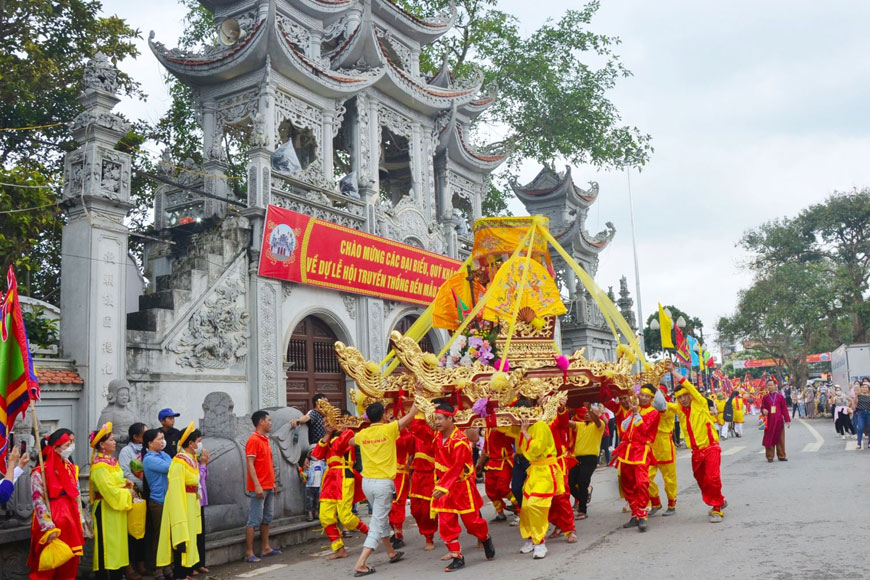 Hưng Yên công nhận Di tích quốc gia Đền Tiên La là điểm du lịch 11 Hưng Yên công nhận Di tích quốc gia Đền Tiên La là điểm du lịch